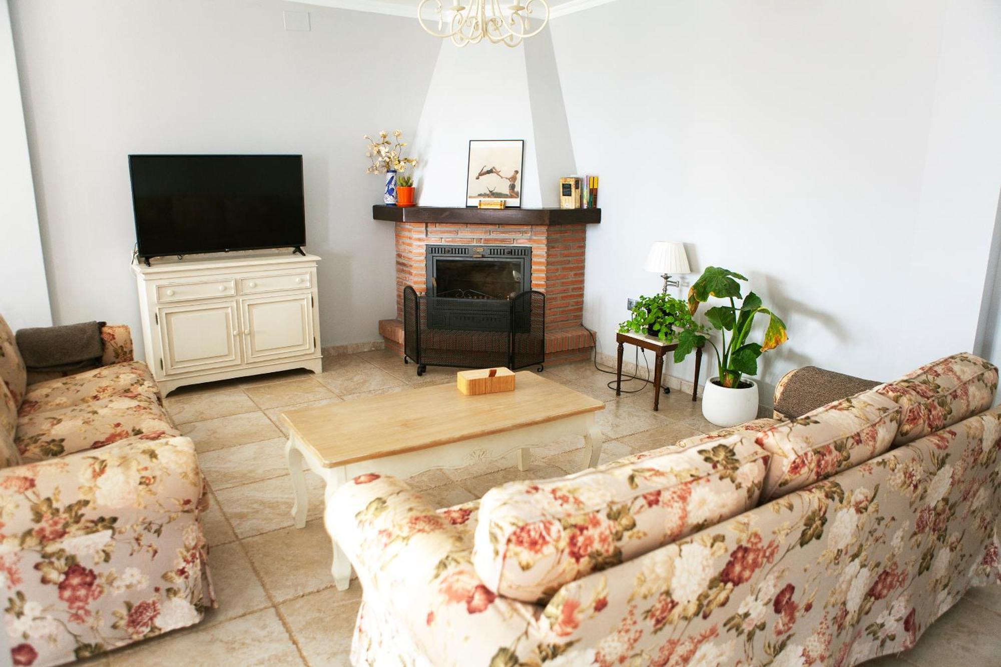 בנאחראפה Villa El Palomar Azul With Pool And Sea View מראה חיצוני תמונה