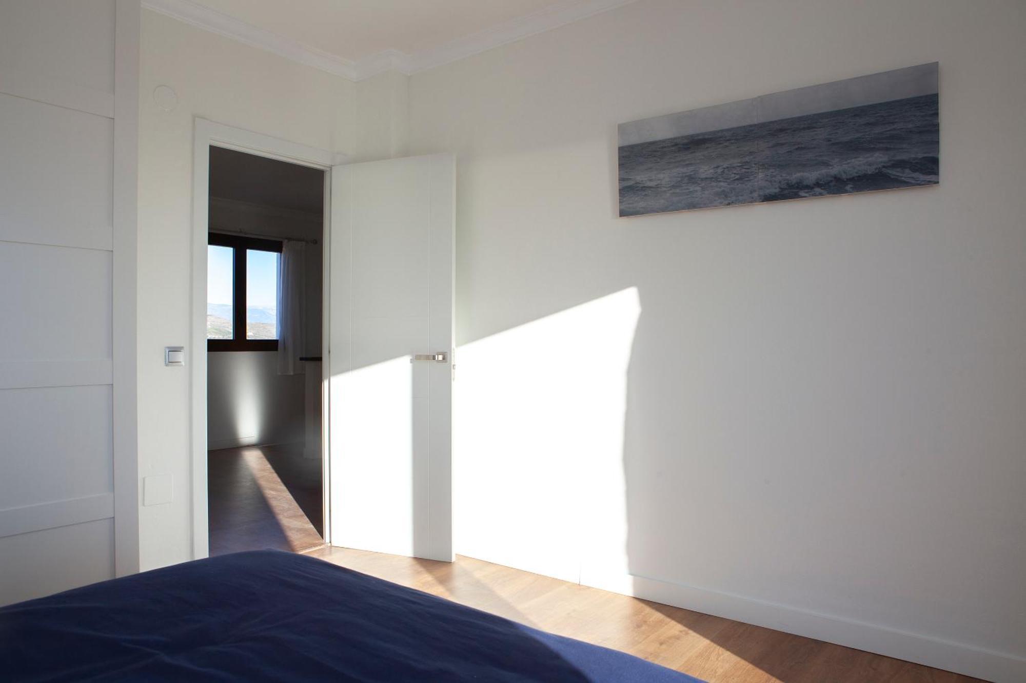 בנאחראפה Villa El Palomar Azul With Pool And Sea View מראה חיצוני תמונה